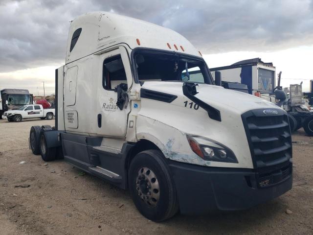 Global Auto Auctions: 2021 FREIGHTLINER CASCADIA 1