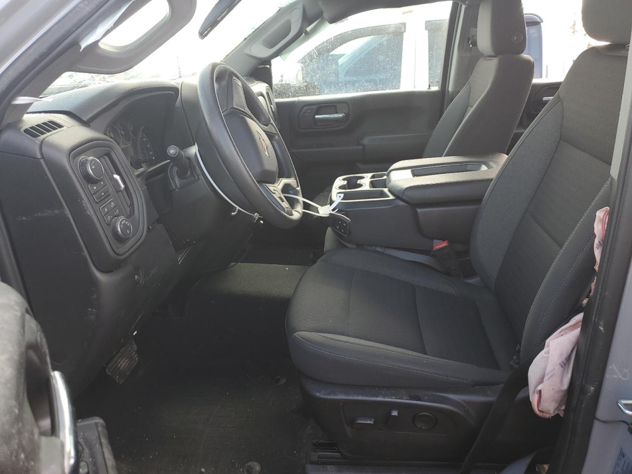 CHEVROLET SILVERADO K2500 CUSTOM