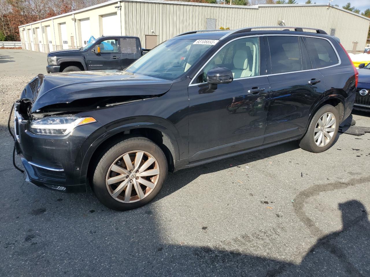 VOLVO XC90 T6 MOMENTUM
