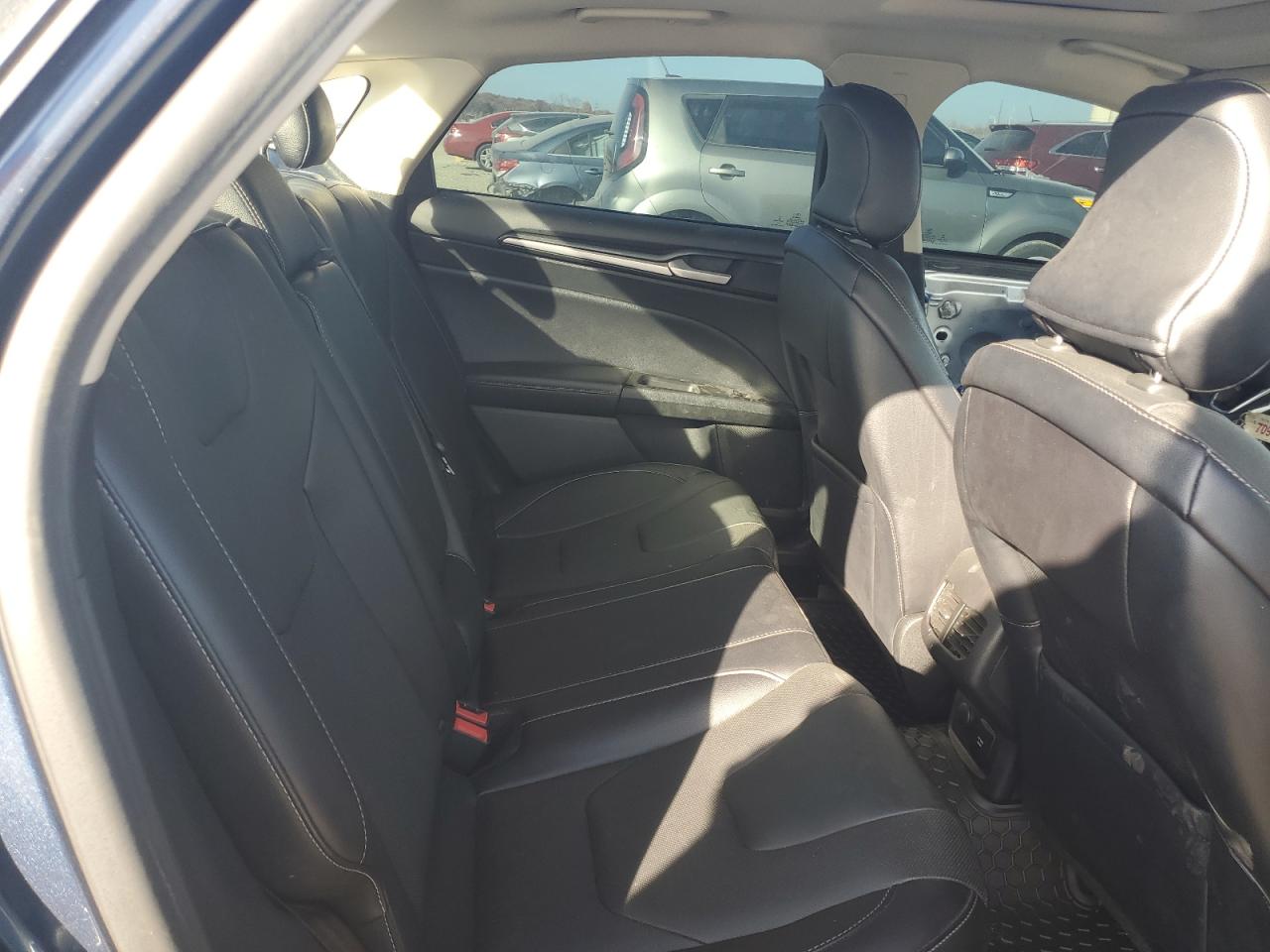 FORD FUSION TITANIUM/PLATINUM HEV