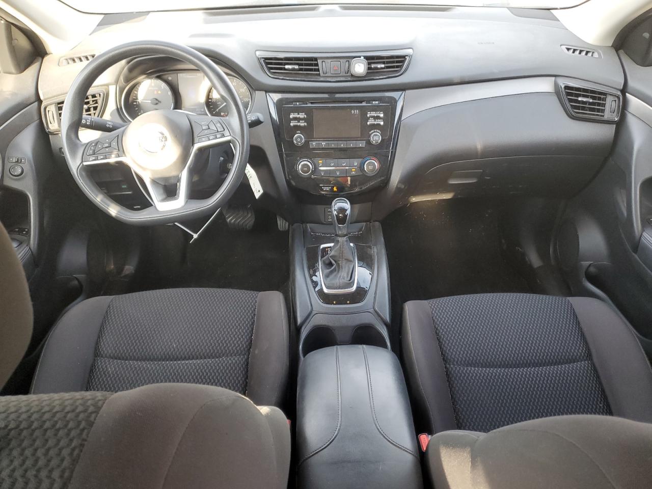 NISSAN ROGUE SPORT S