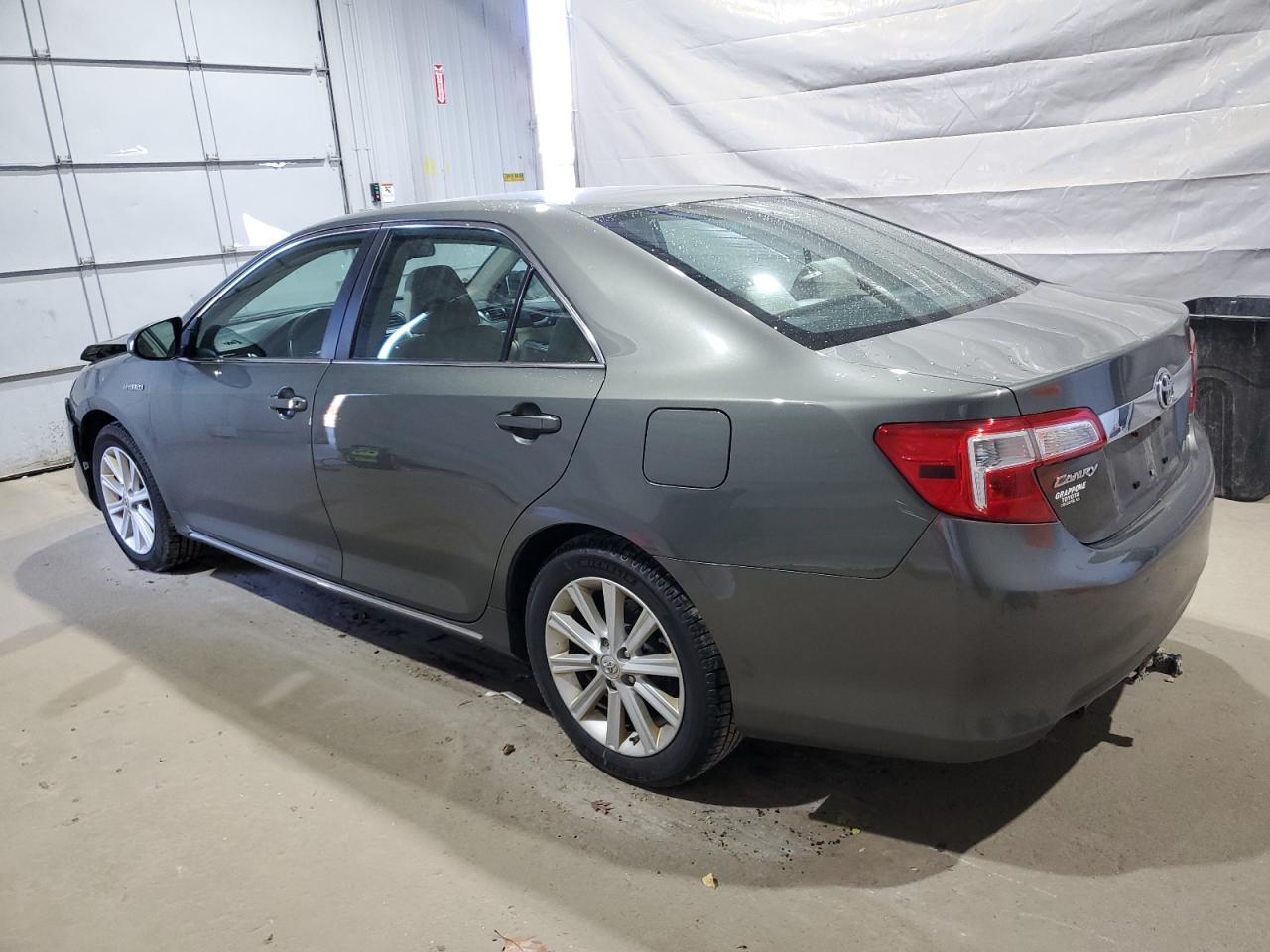 TOYOTA CAMRY HYBRID