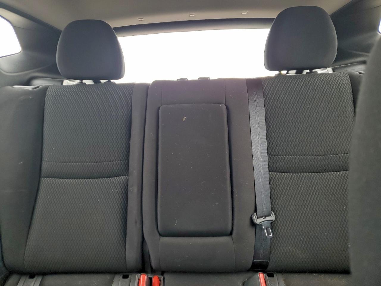 NISSAN ROGUE SPORT S