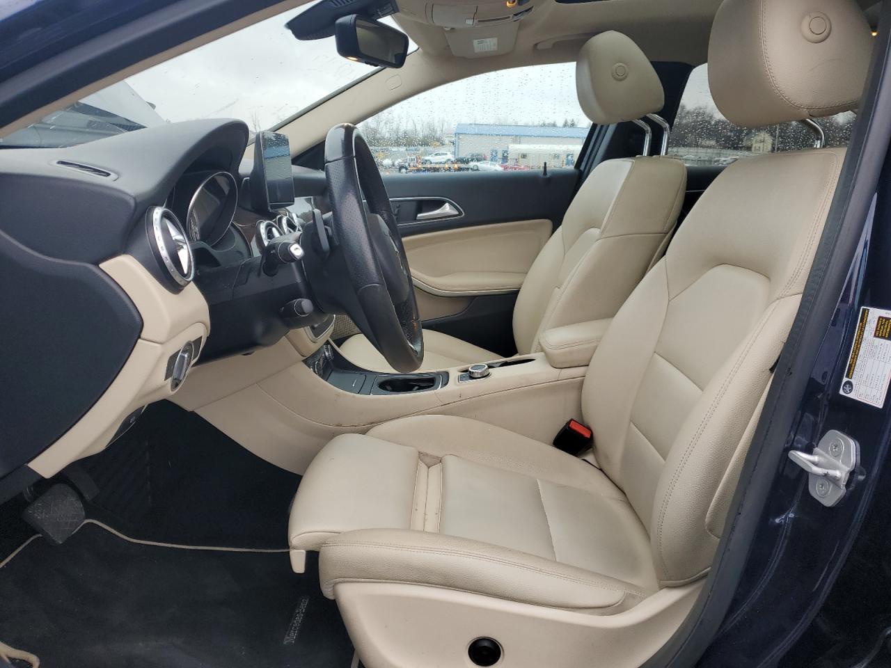 MERCEDES-BENZ GLA-CLASS 250 4MATIC