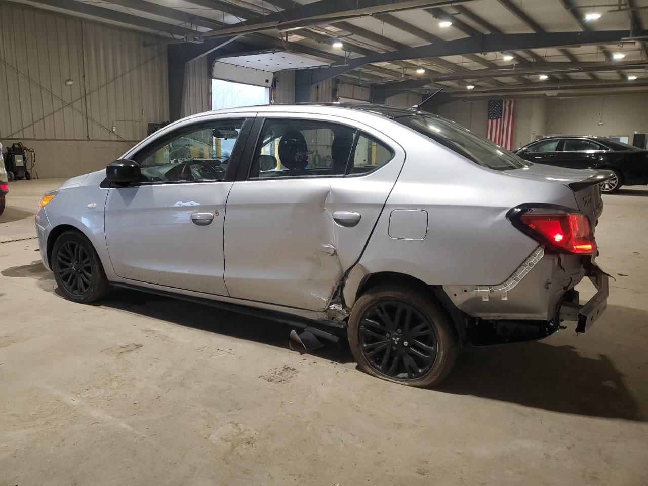 MITSUBISHI MIRAGE G4 ES