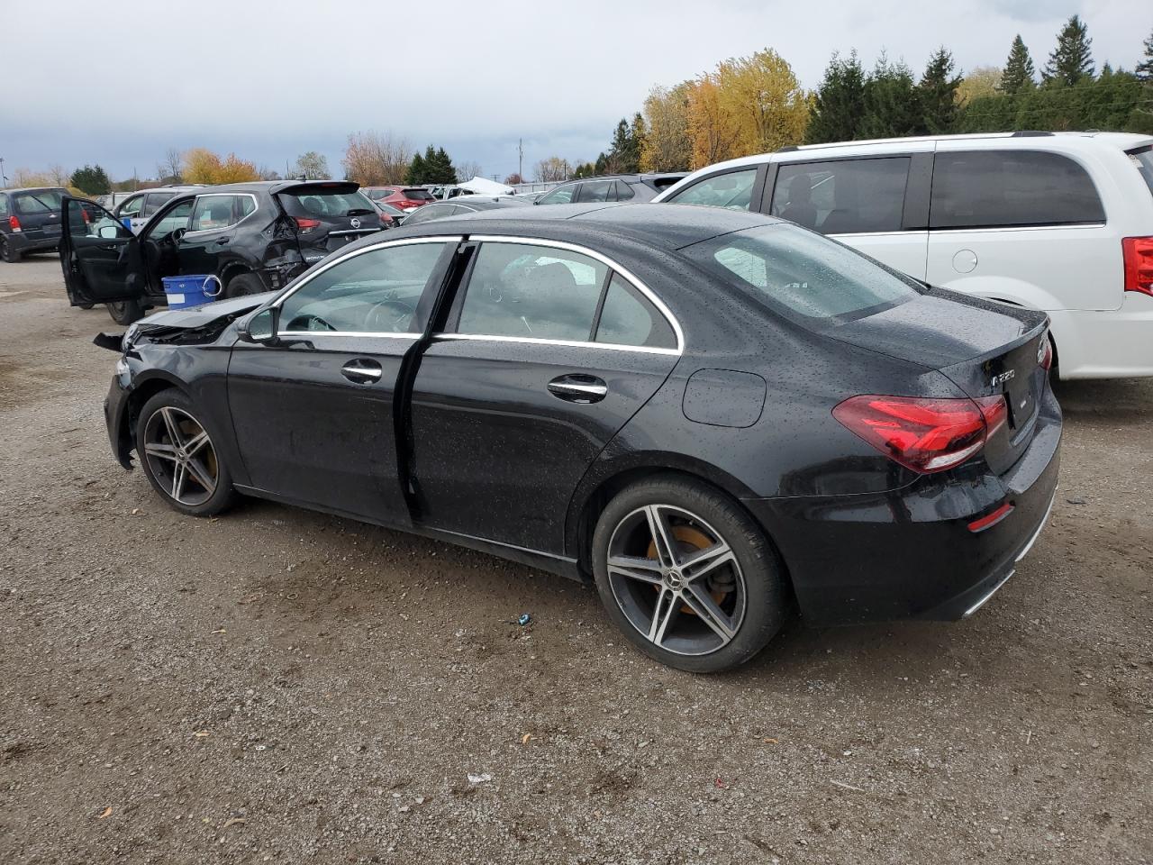 MERCEDES-BENZ A-CLASS 220 4MATIC