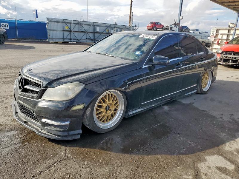 2013 MERCEDES-BENZ C 300 4MAT #3304687920
