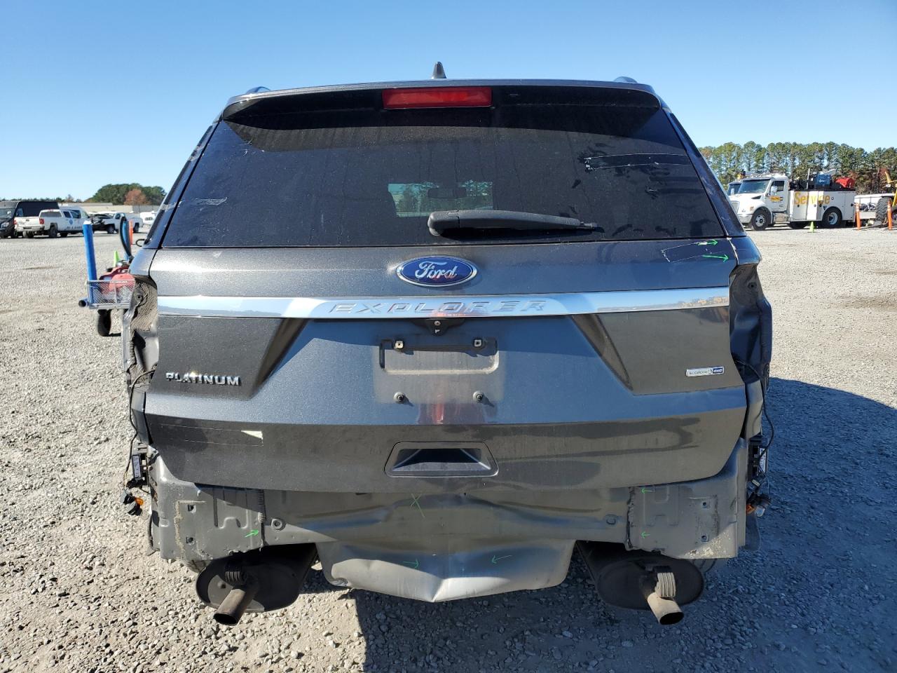 FORD EXPLORER PLATINUM