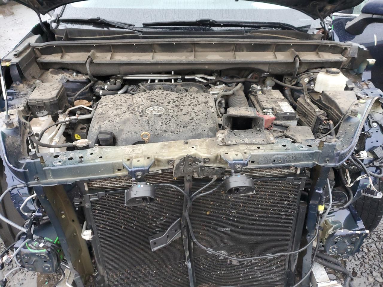 TOYOTA HIGHLANDER PLATINUM