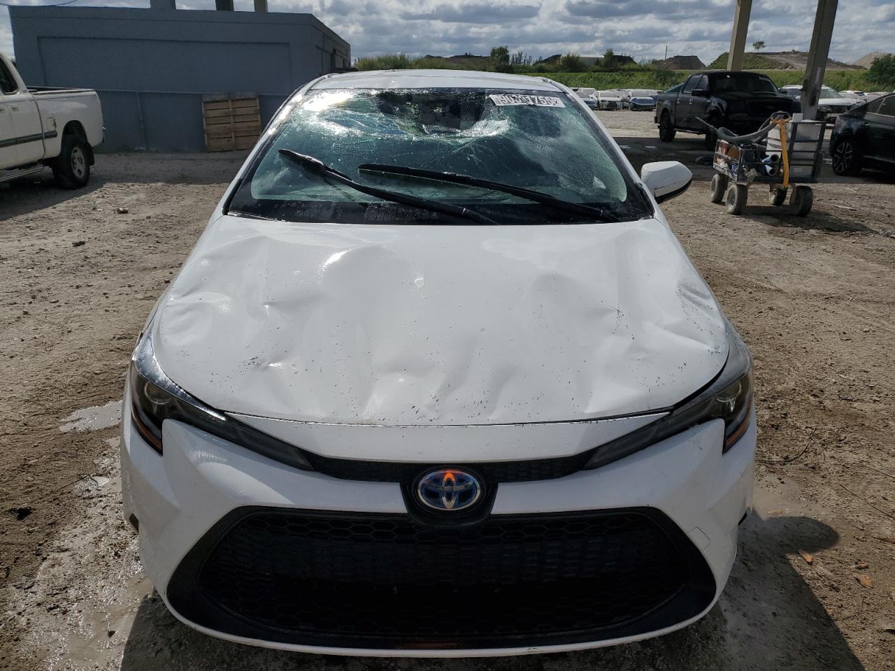 Lot #3301782350 2022 TOYOTA COROLLA LE