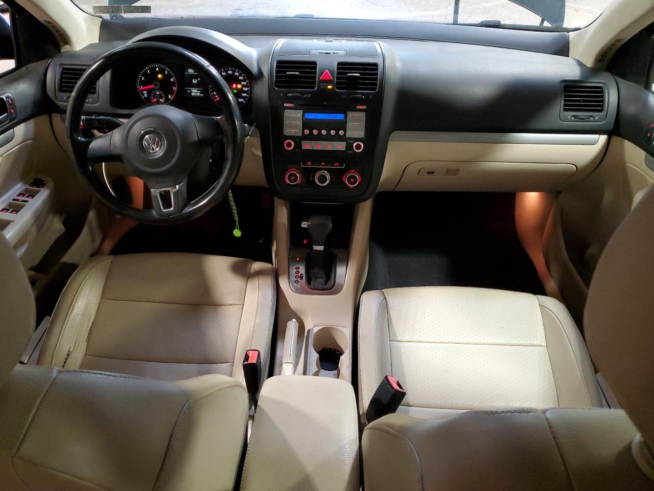 VOLKSWAGEN JETTA LIMITED