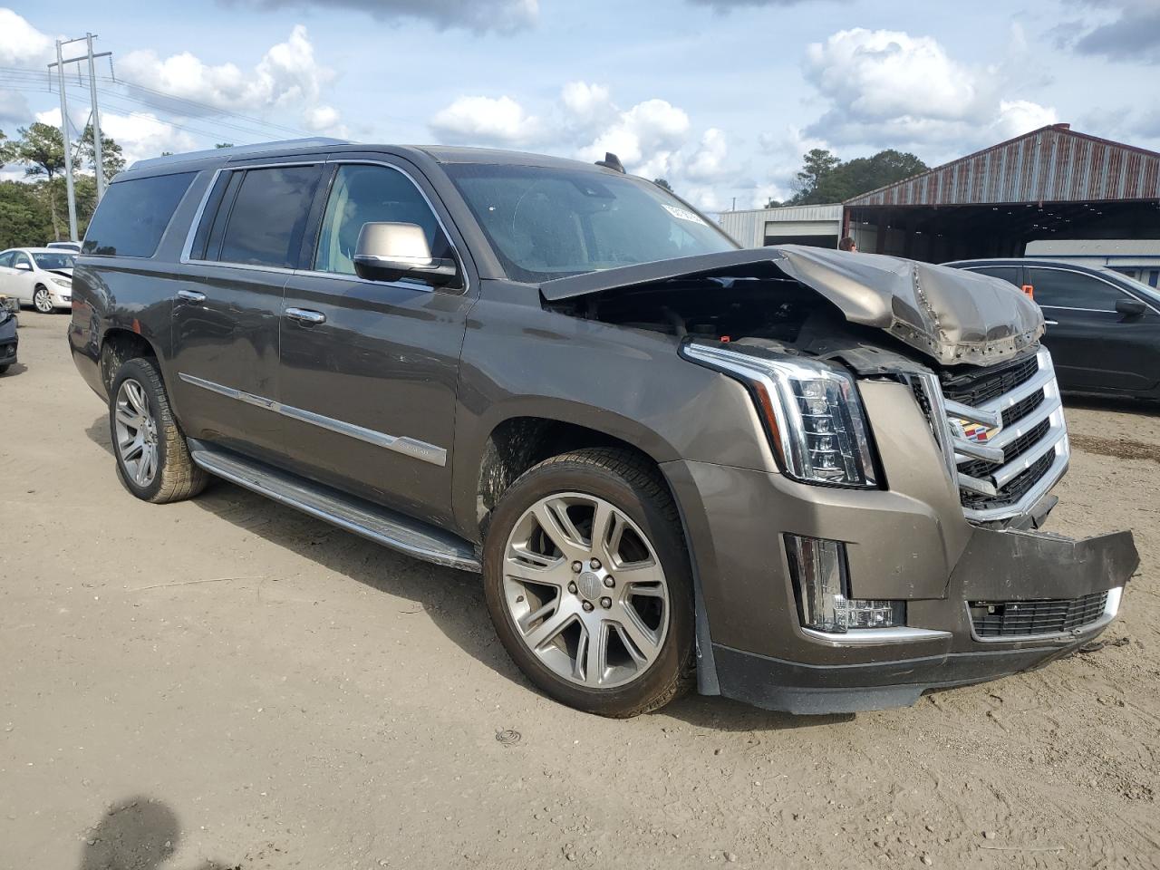 CADILLAC ESCALADE ESV LUXURY