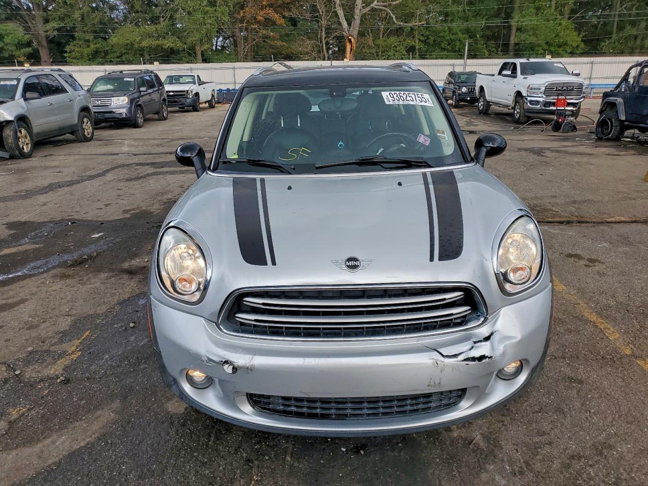 MINI COOPER COUNTRYMAN