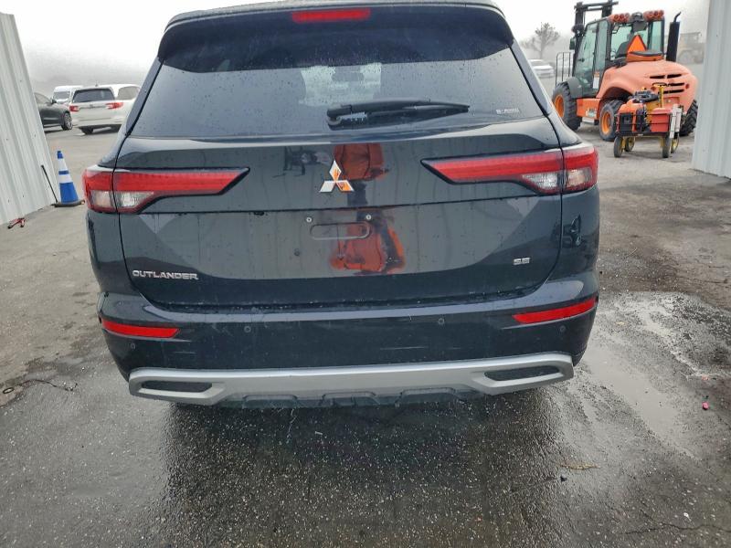 2024 MITSUBISHI OUTLANDER #3303271003