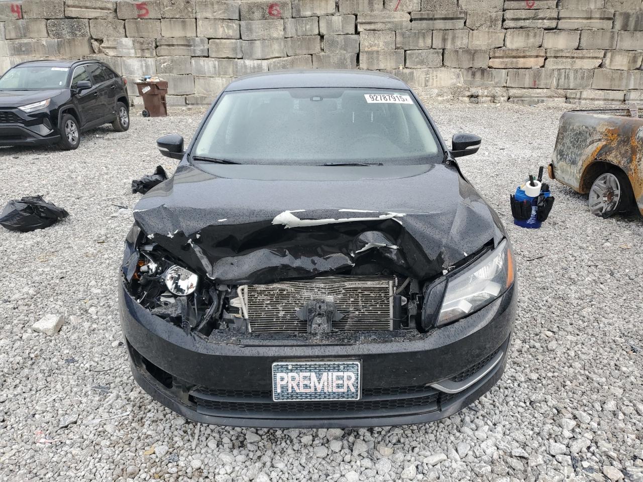 VOLKSWAGEN PASSAT SE