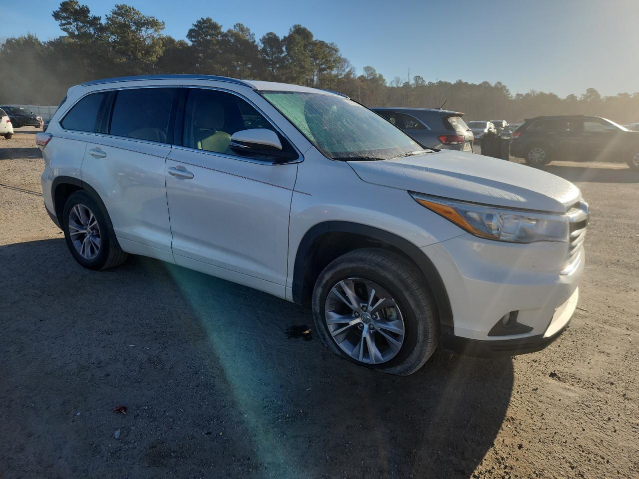 TOYOTA HIGHLANDER XLE