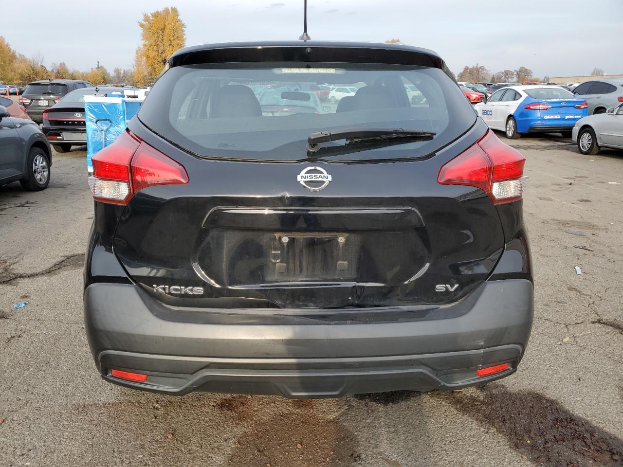 NISSAN KICKS S