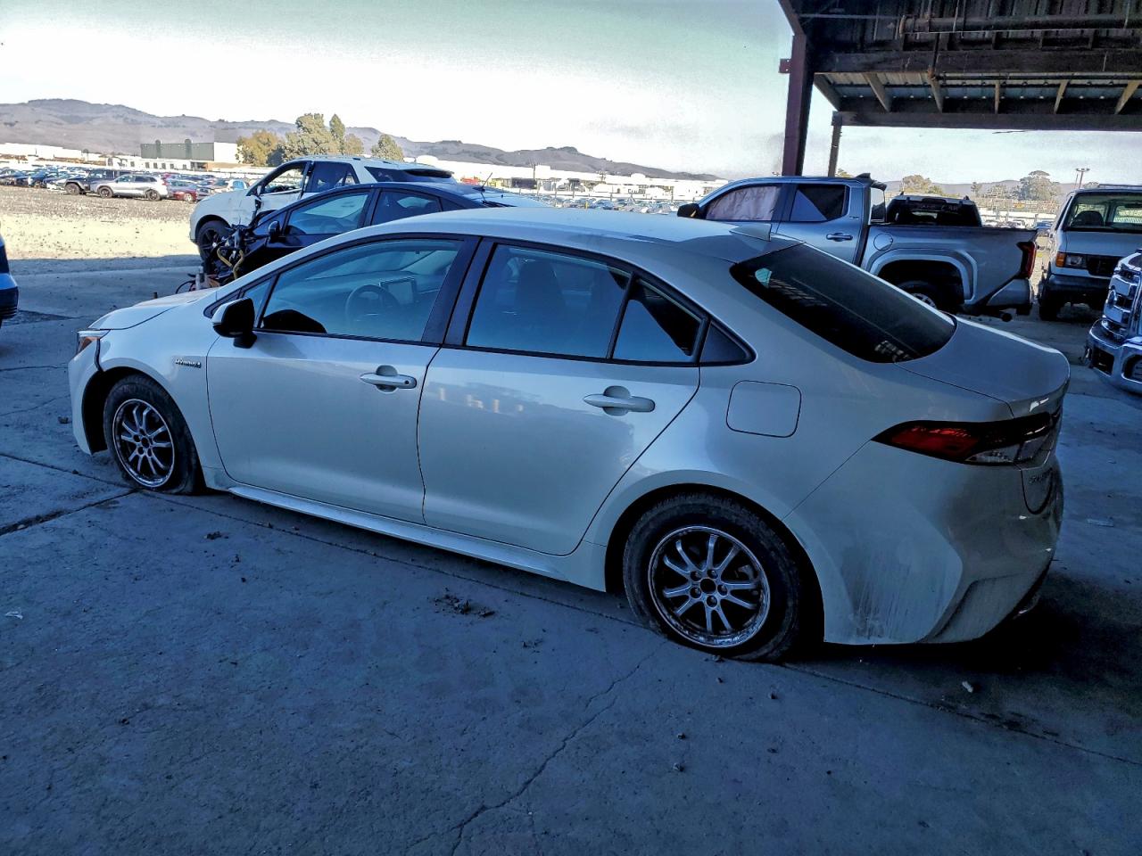 Lot #3311567274 2021 TOYOTA COROLLA LE