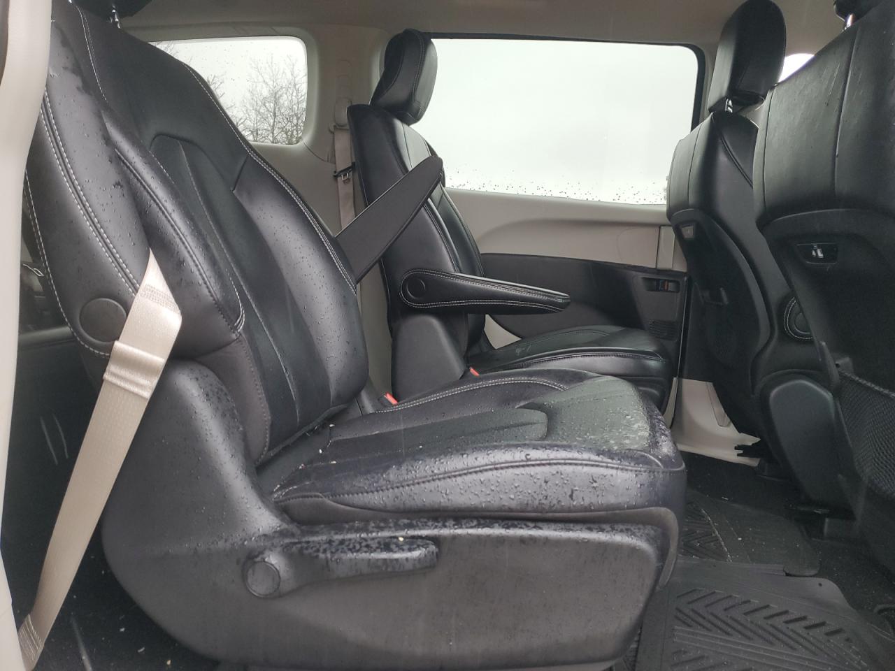 Lot #3302948641 2023 CHRYSLER PACIFICA H