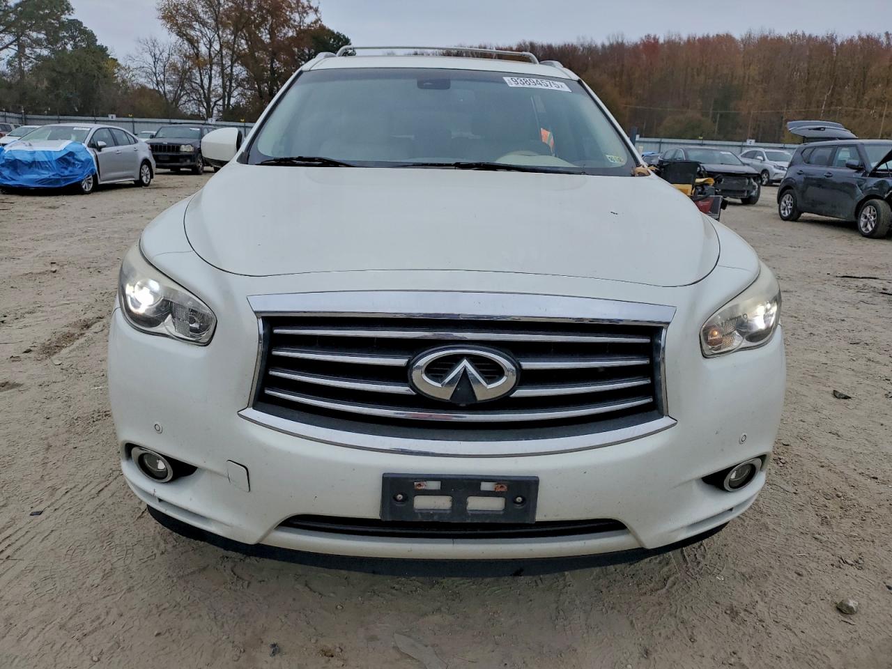 INFINITI JX35