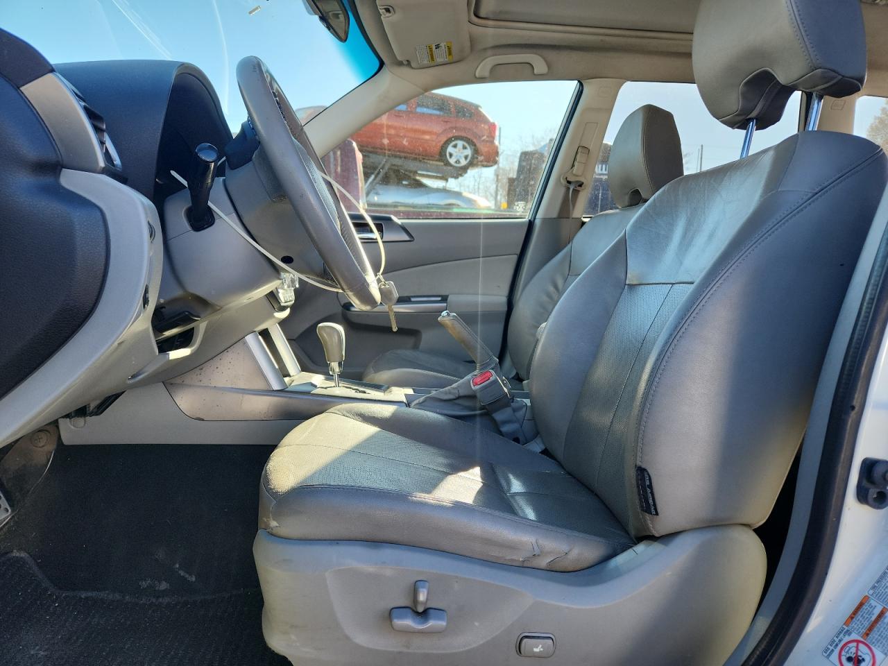 SUBARU FORESTER TOURING