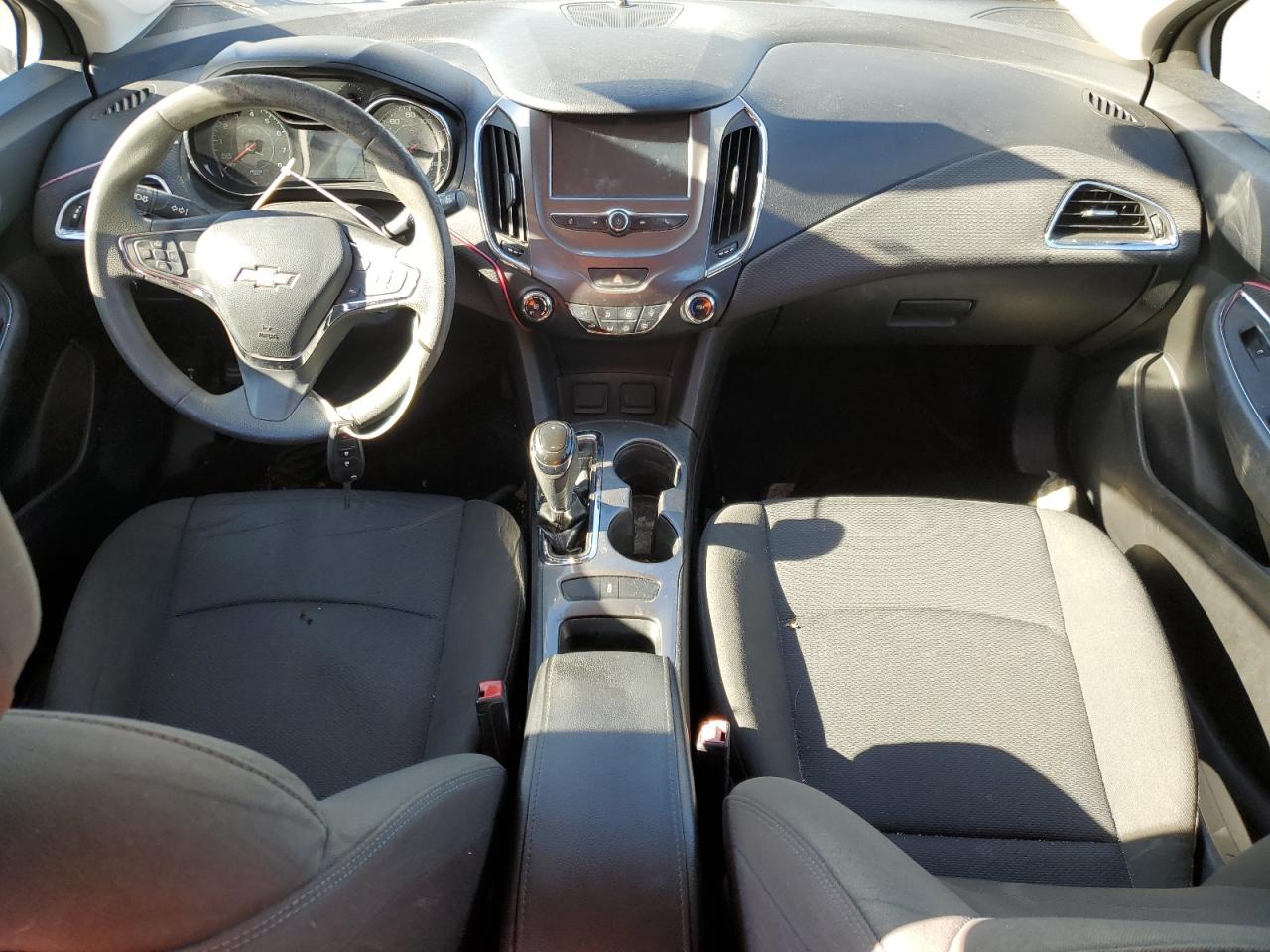 Lot #3302948657 2018 CHEVROLET CRUZE LT