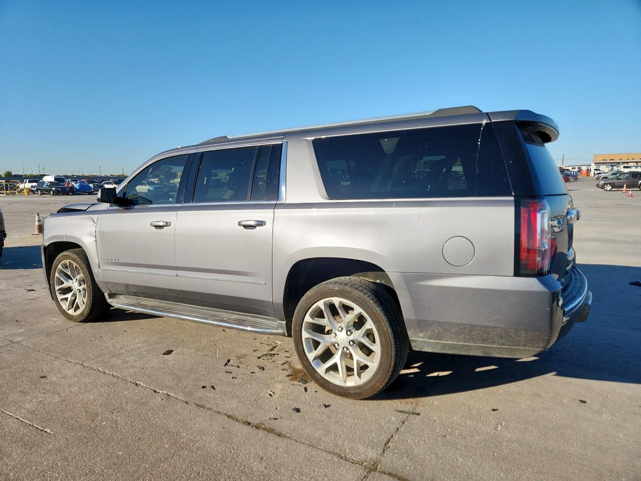 GMC YUKON DENALI