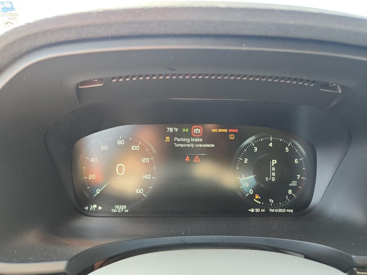 VOLVO S90 T5 MOMENTUM