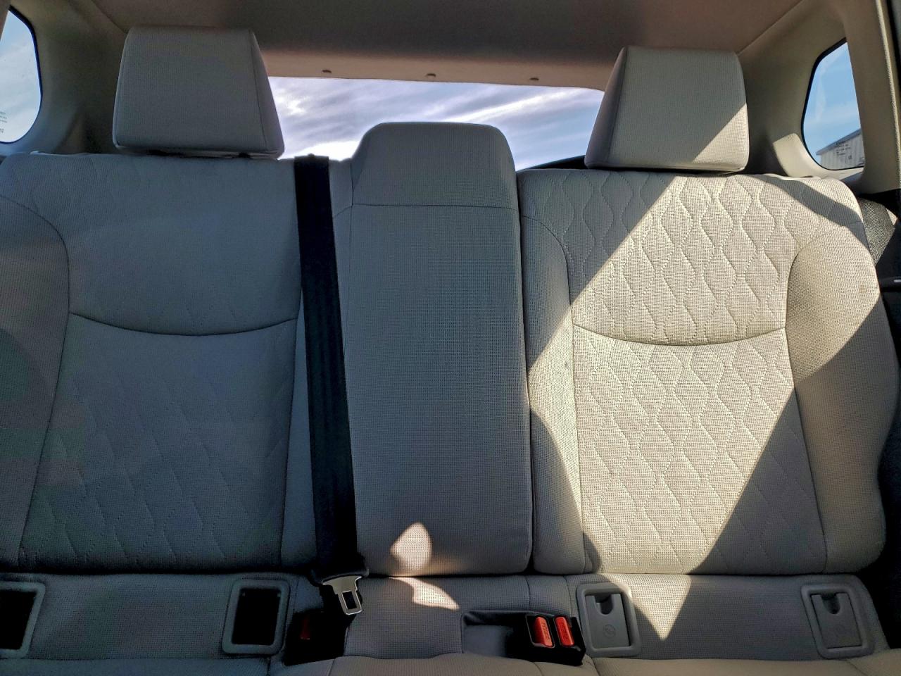 TOYOTA COROLLA CROSS L