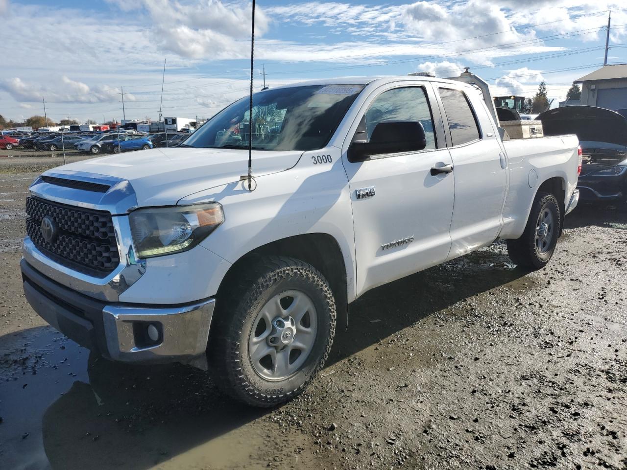 TOYOTA TUNDRA DOUBLE CAB SR