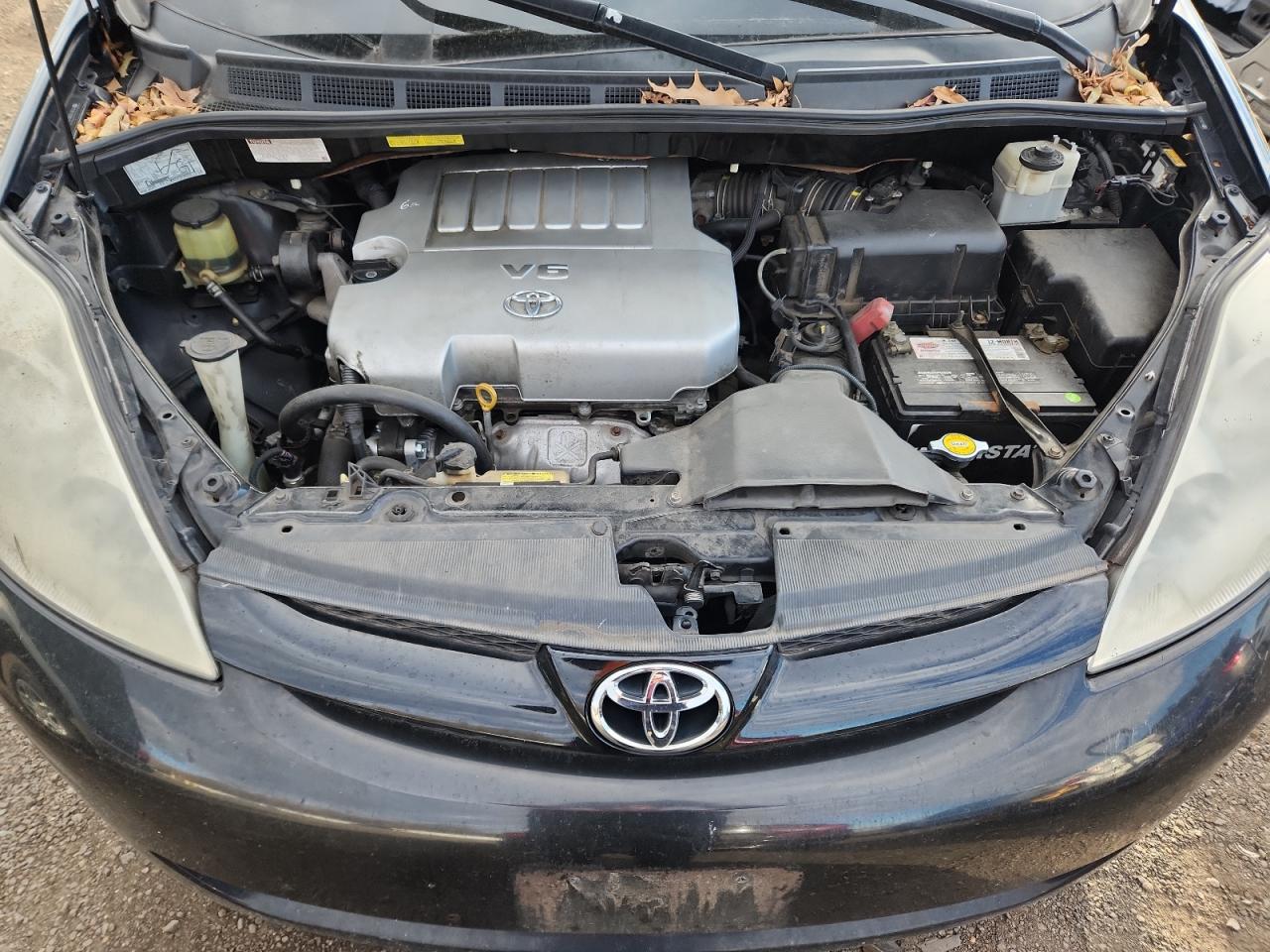 Lot #3302798890 2008 TOYOTA SIENNA CE