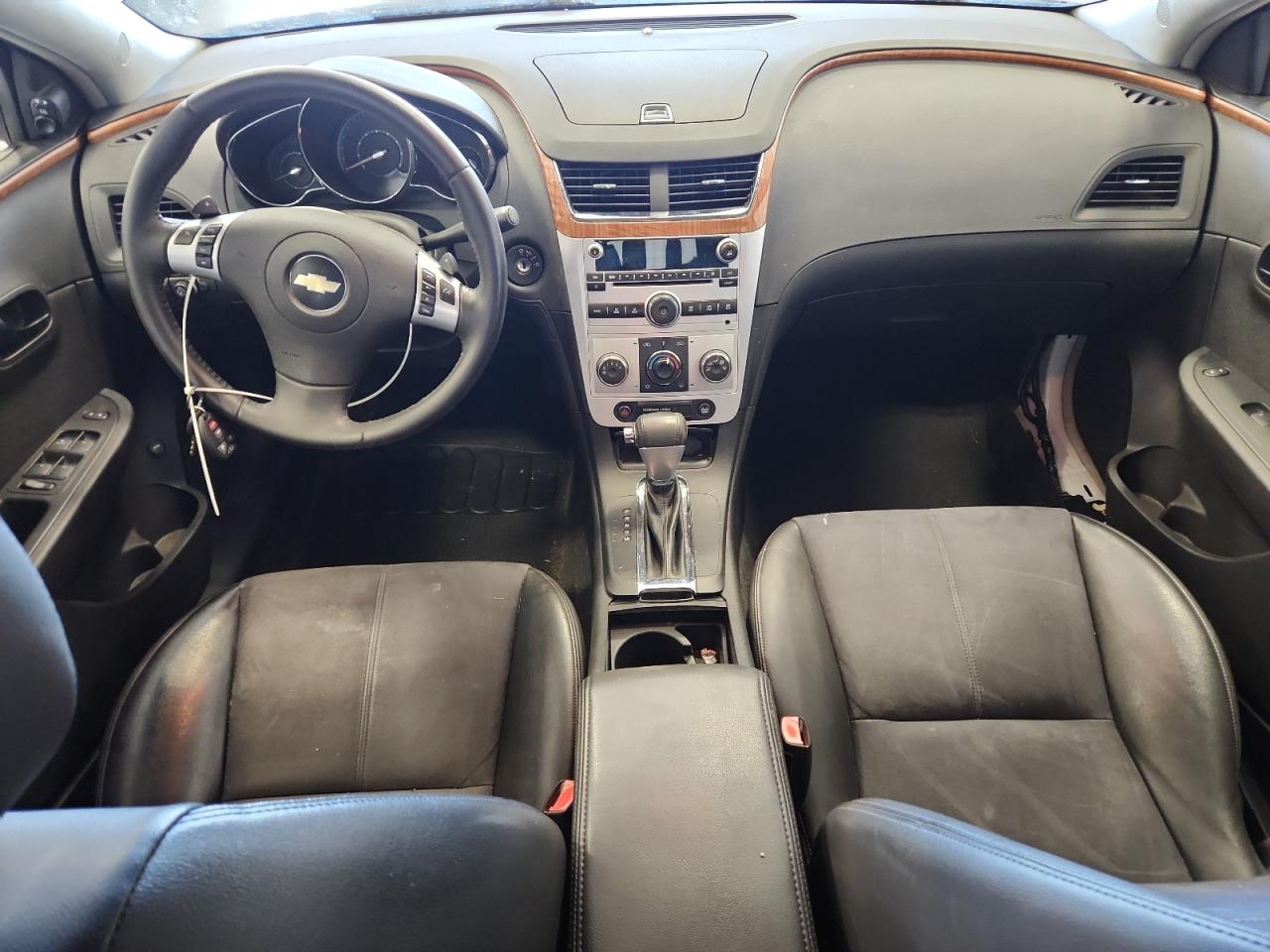 Lot #3302923107 2009 CHEVROLET MALIBU 2LT