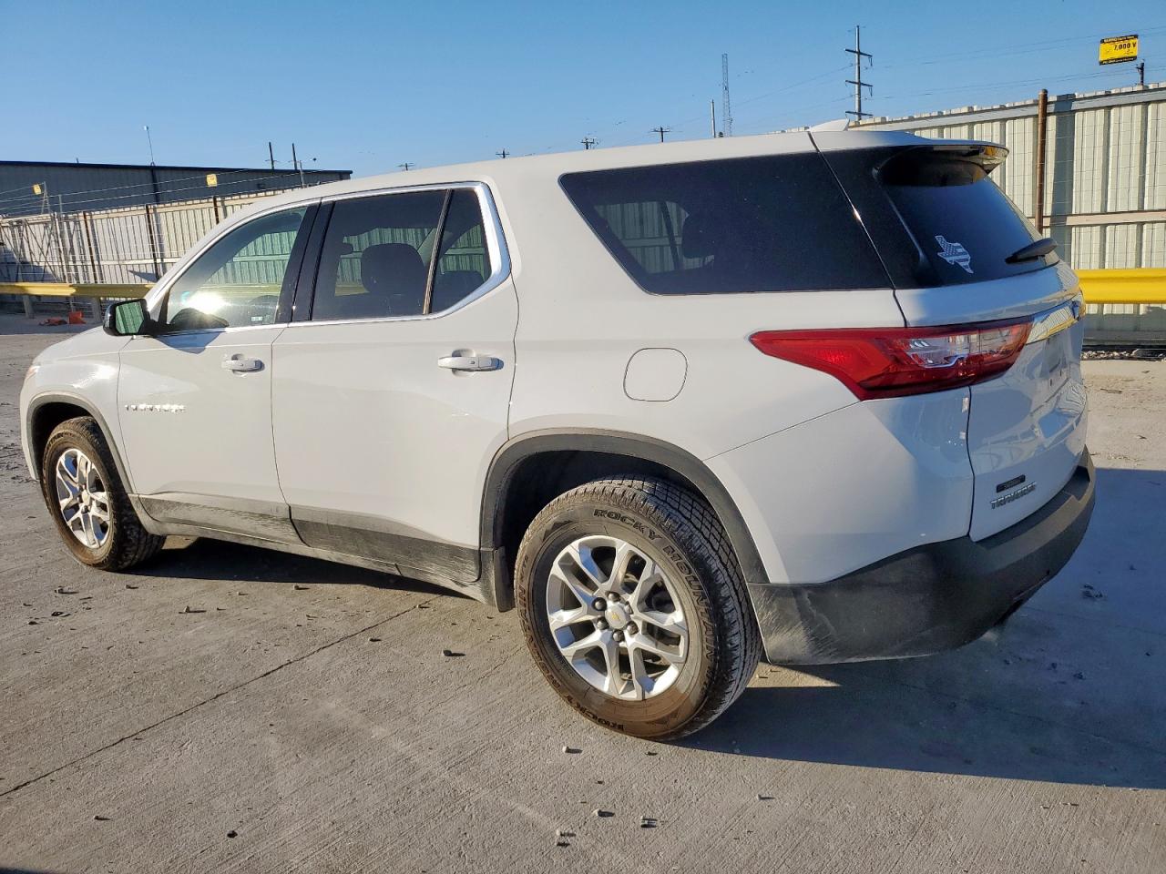 CHEVROLET TRAVERSE LS
