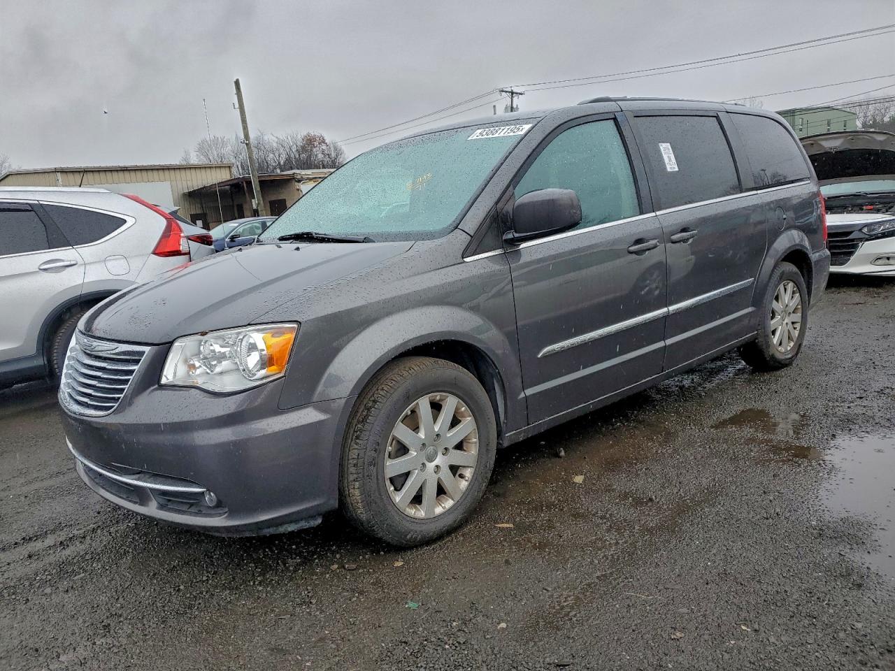 CHRYSLER TOWN & COUNTRY TOURING