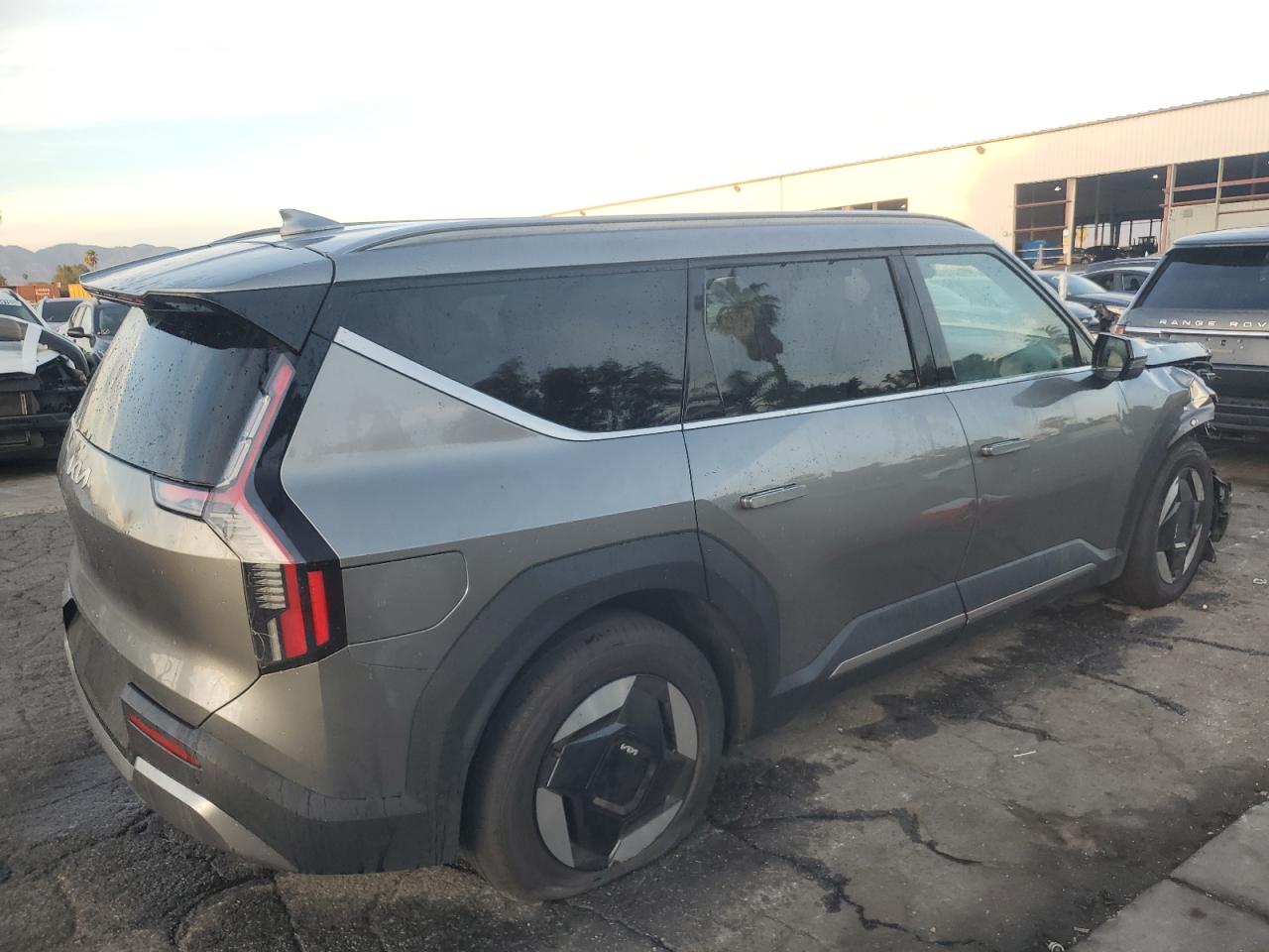 KIA EV9 WIND