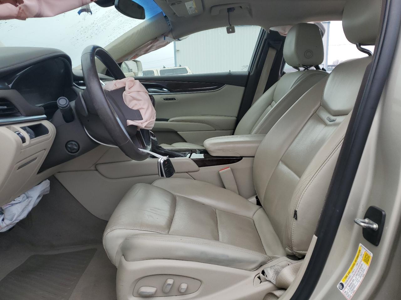 CADILLAC XTS LUXURY COLLECTION