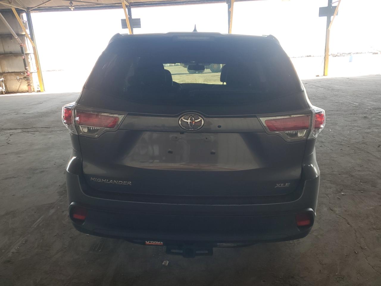 TOYOTA HIGHLANDER XLE