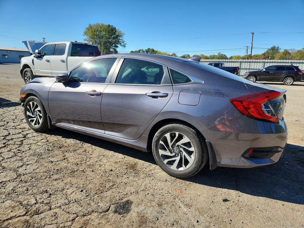Lot #3311673244 2017 HONDA CIVIC EX