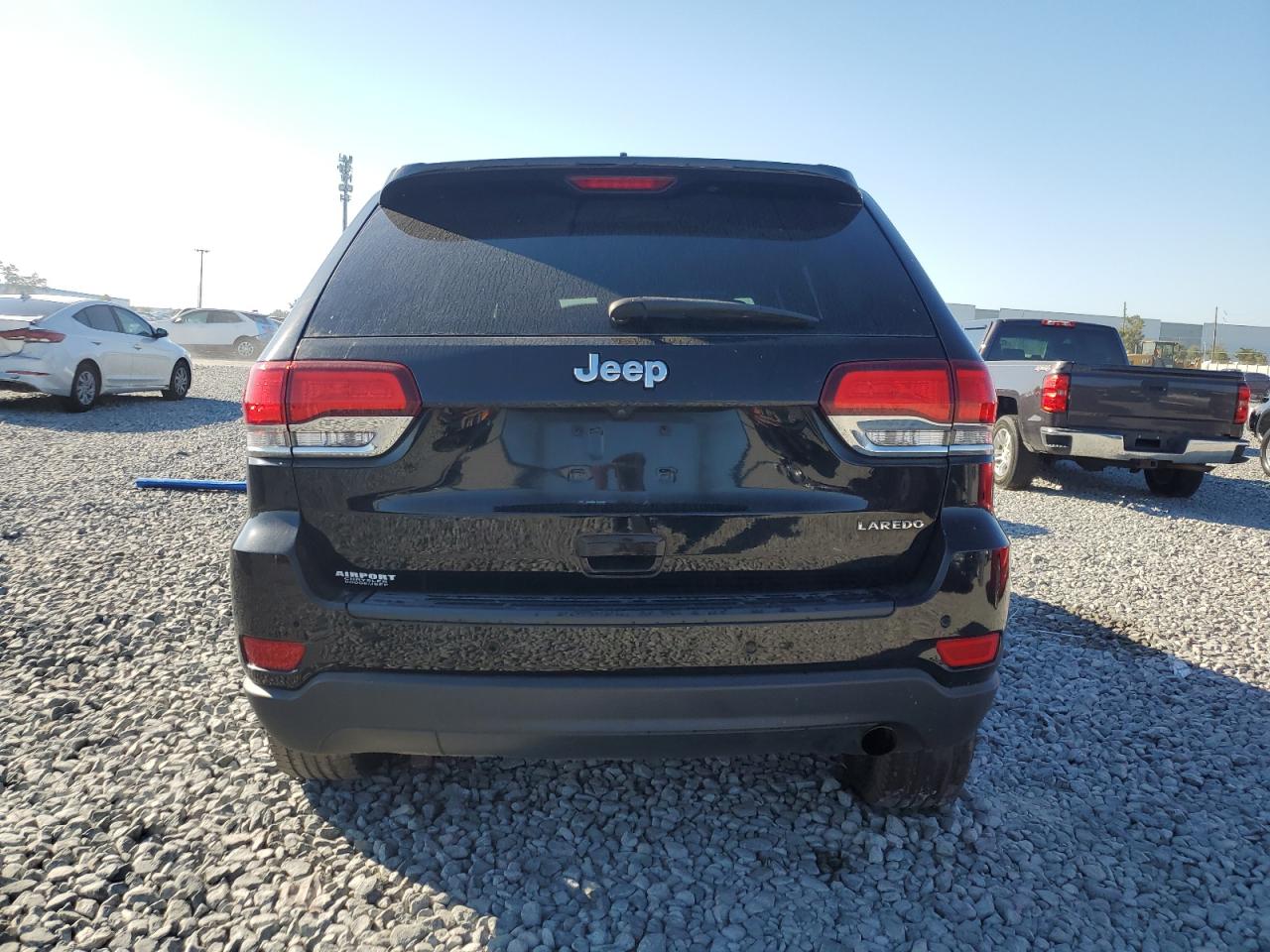 JEEP GRAND CHEROKEE LAREDO