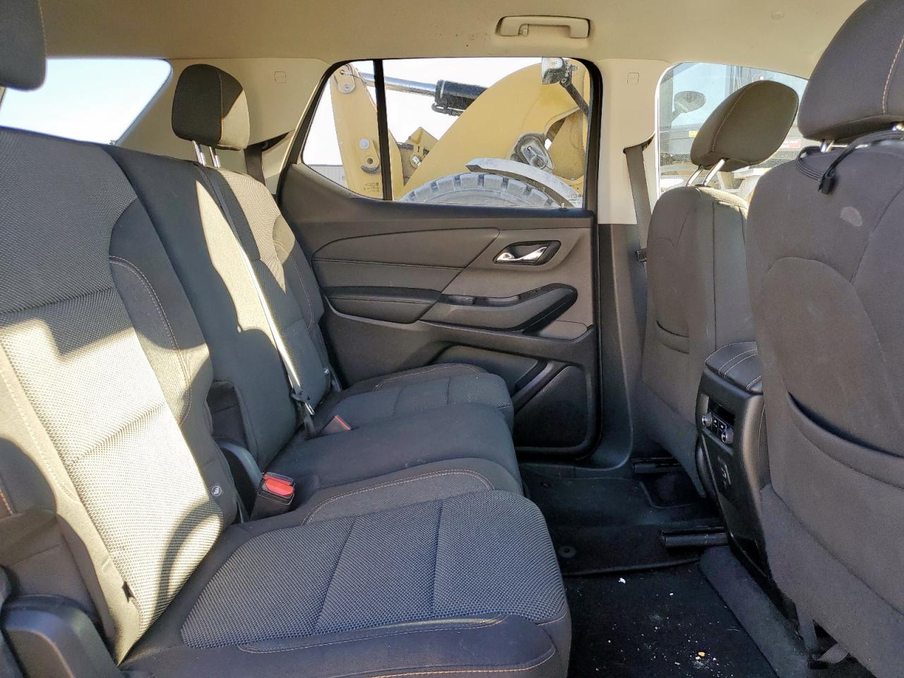 CHEVROLET TRAVERSE LS