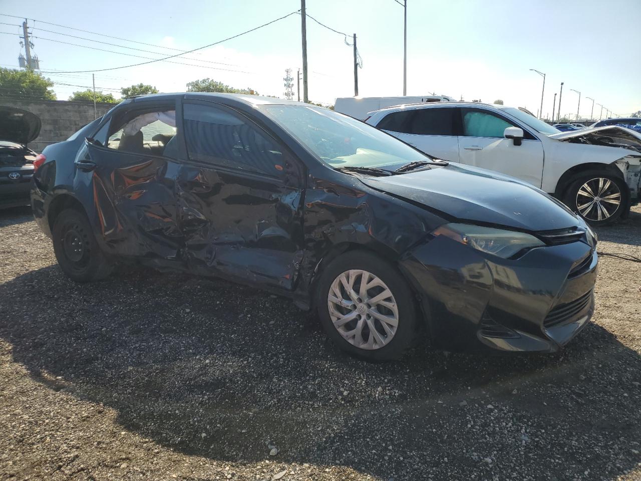 Lot #3309432969 2017 TOYOTA COROLLA L