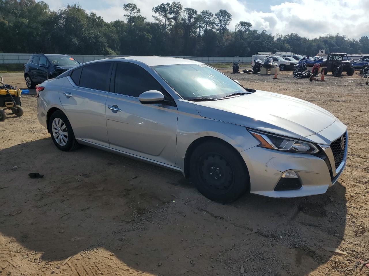 Lot #3305403307 2019 NISSAN ALTIMA S