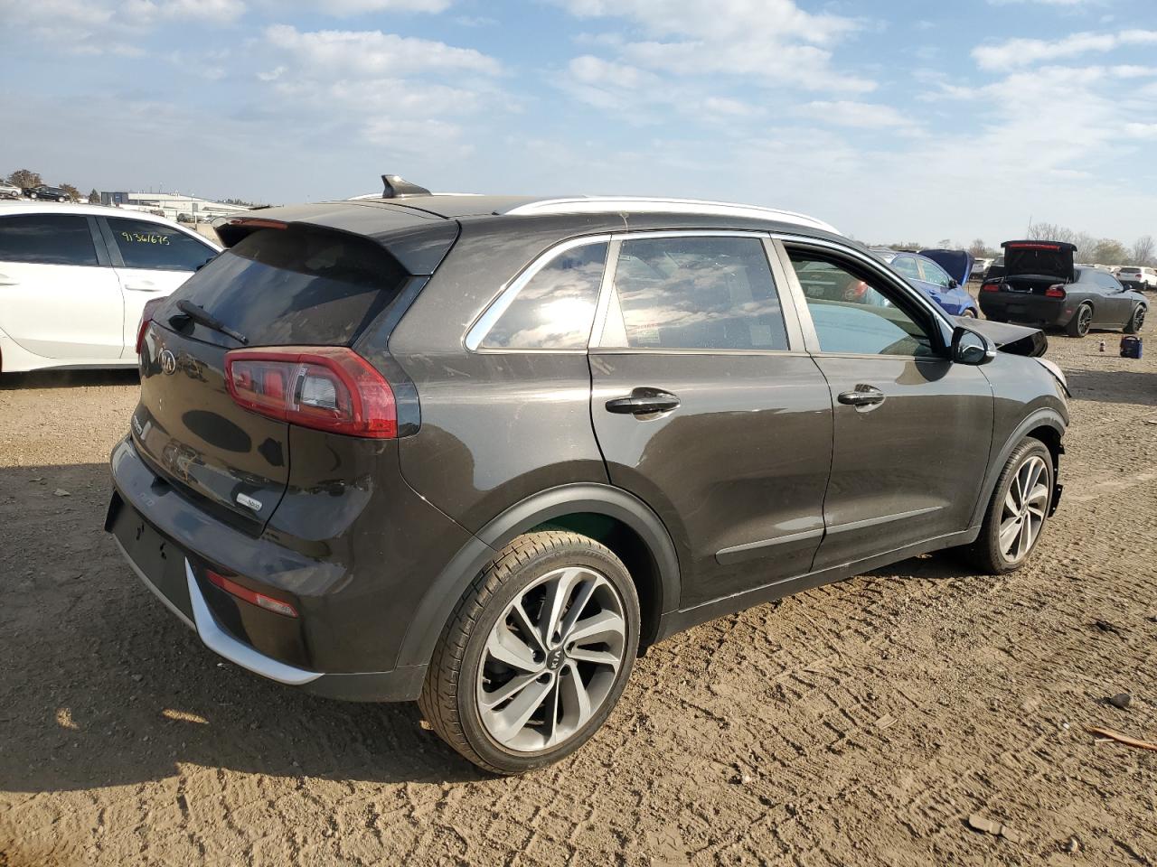 KIA NIRO EX TOURING