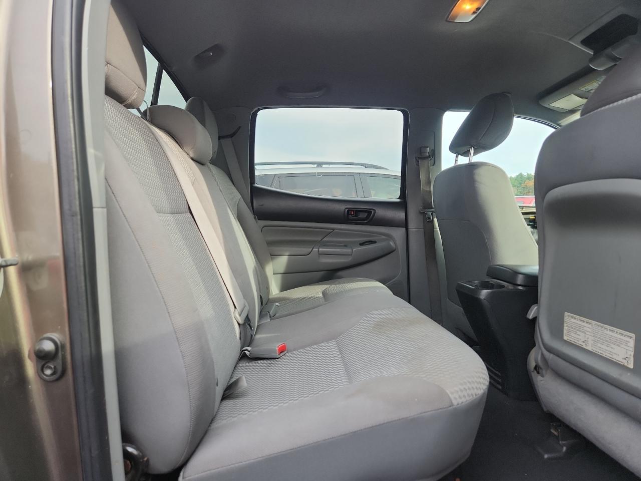 TOYOTA TACOMA DOUBLE CAB