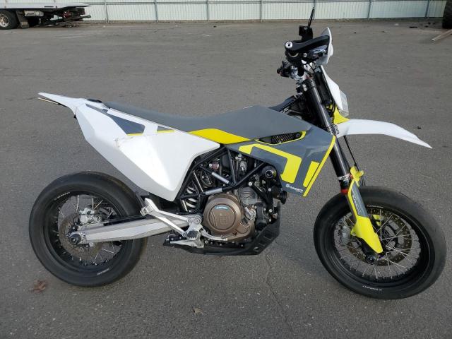 Global Auto Auctions: 2020 HUSQVARNA SUPERMOTO