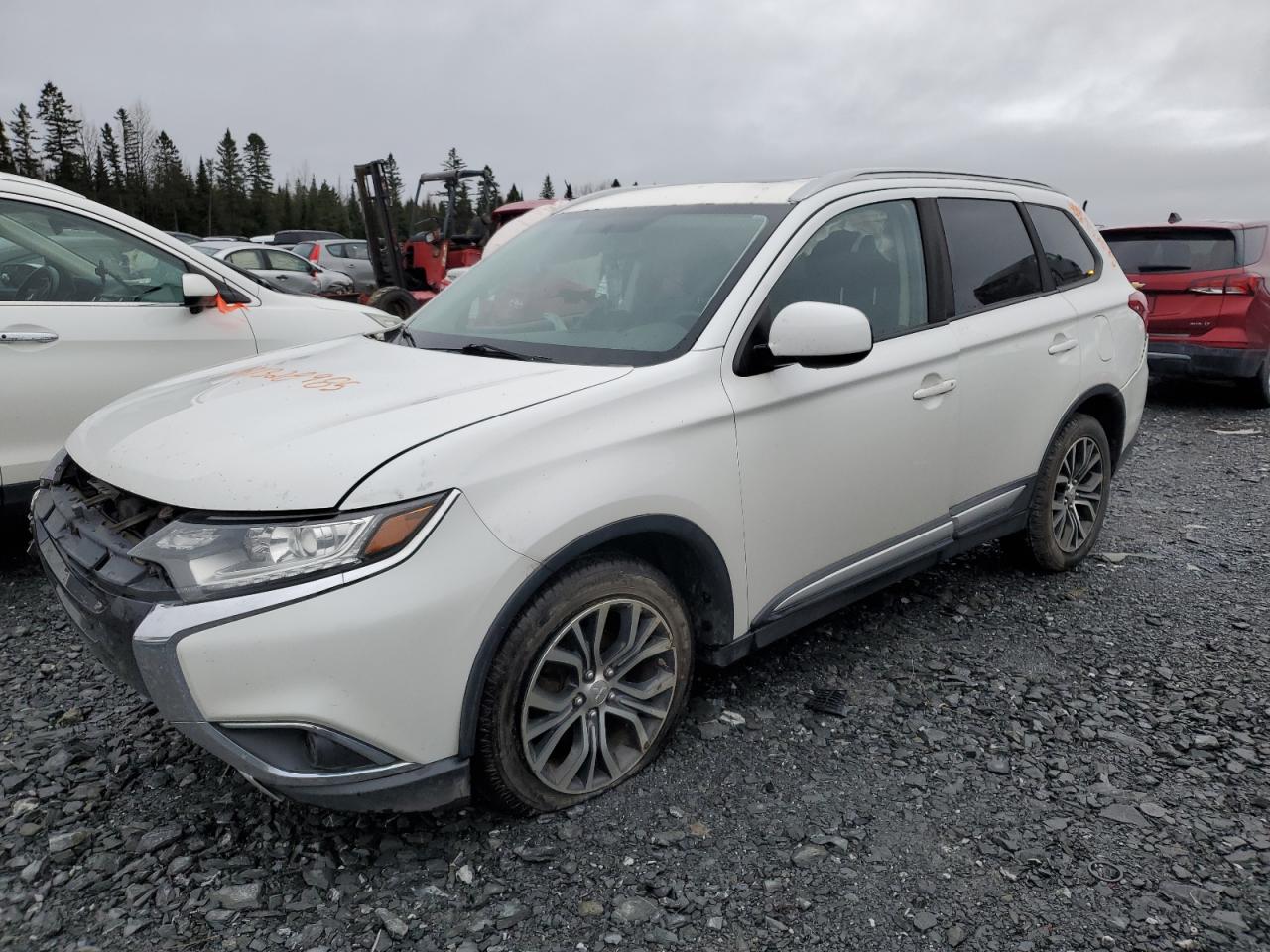 MITSUBISHI OUTLANDER ES