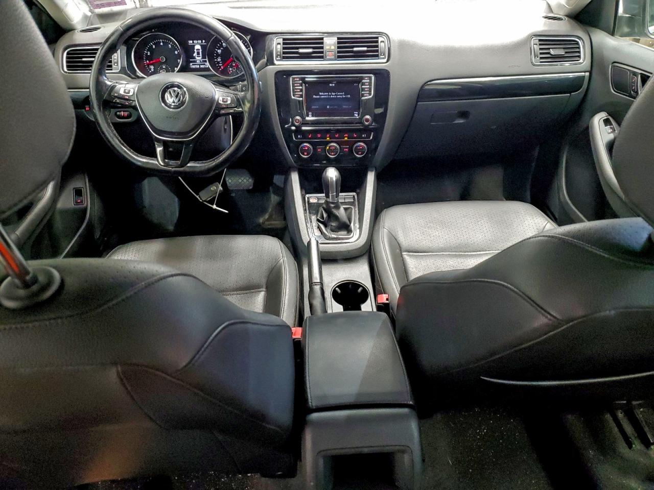 VOLKSWAGEN JETTA SEL