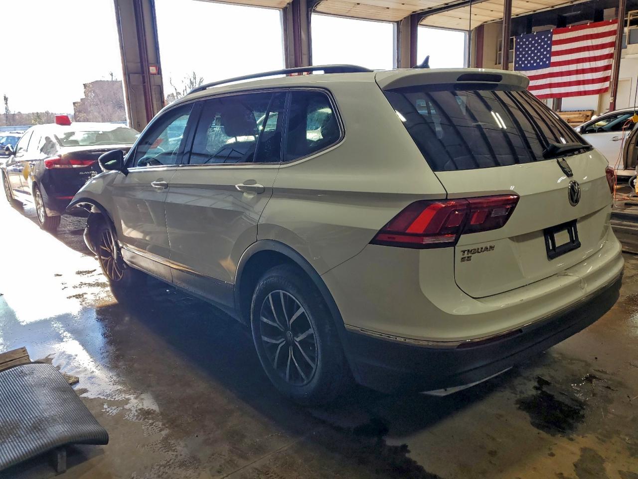 VOLKSWAGEN TIGUAN SE