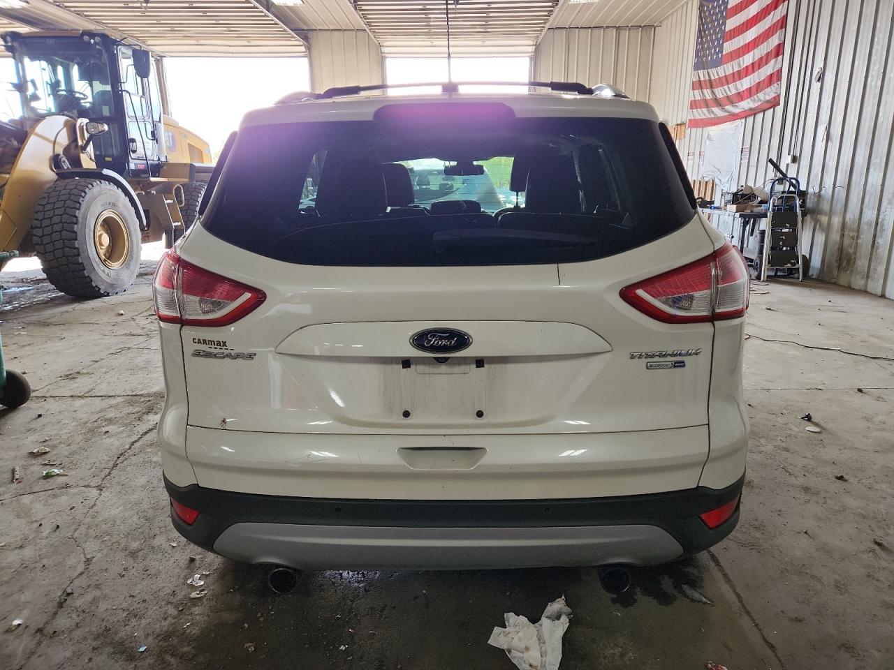 FORD ESCAPE TITANIUM