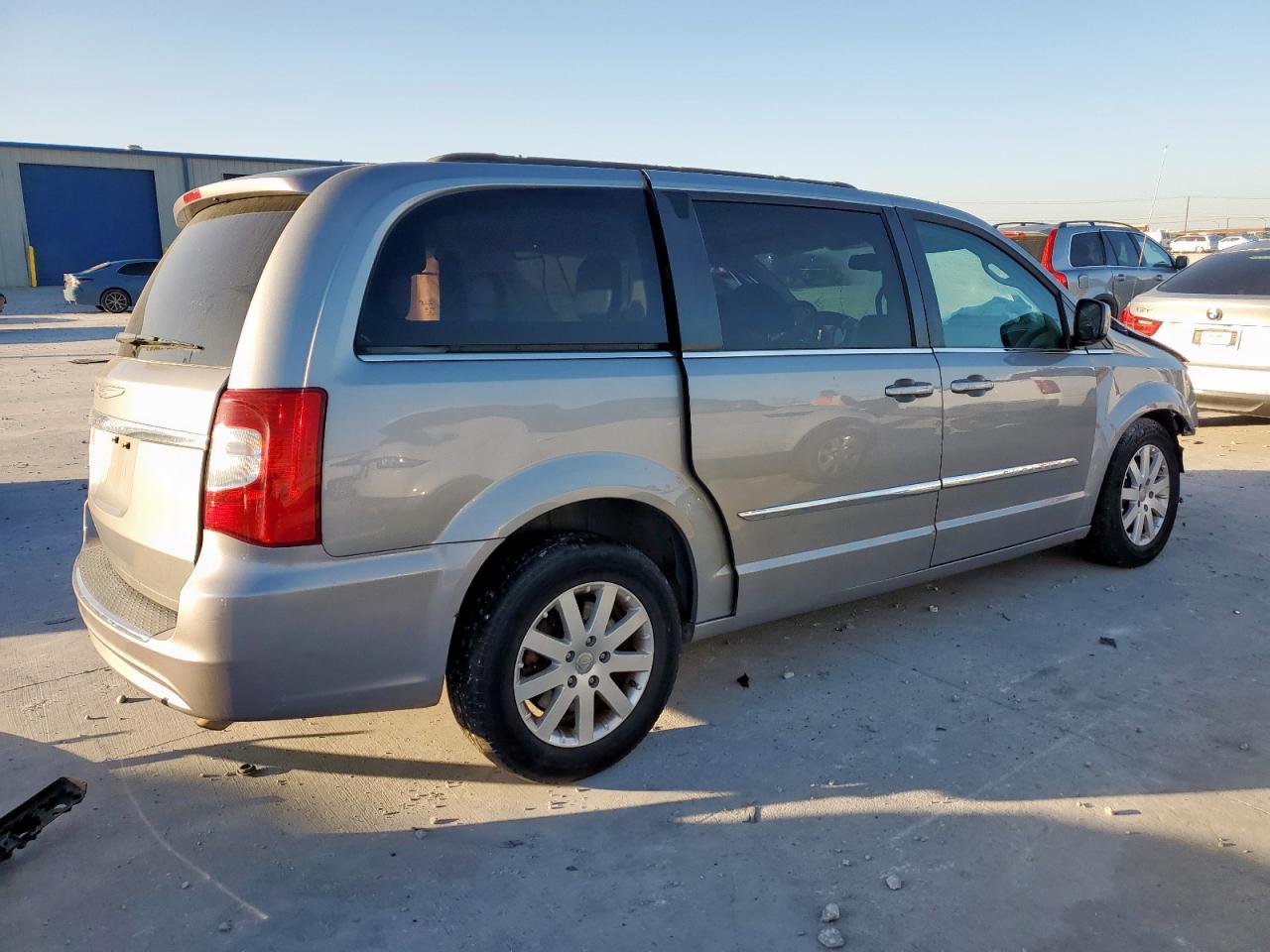 CHRYSLER TOWN & COUNTRY TOURING